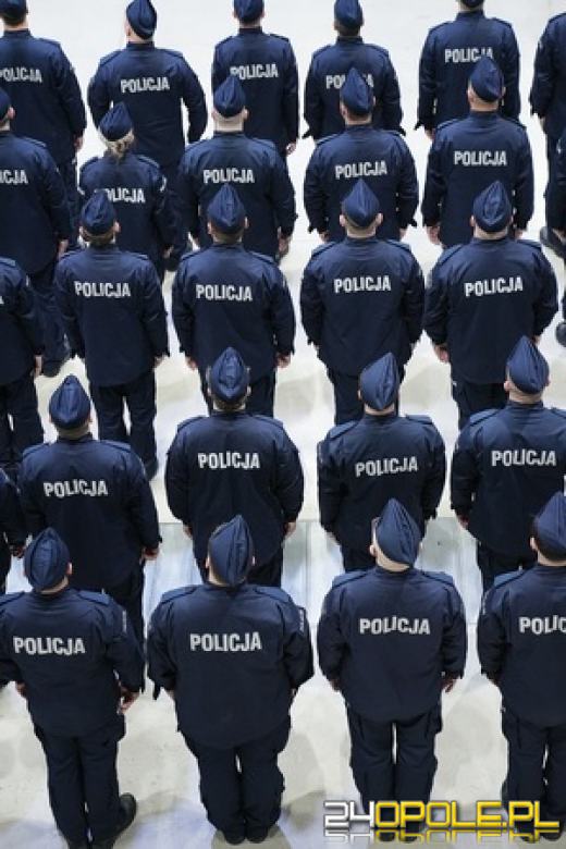 Ślubowanie i odznaczenia - uroczysty dzień w opolskiej Policji