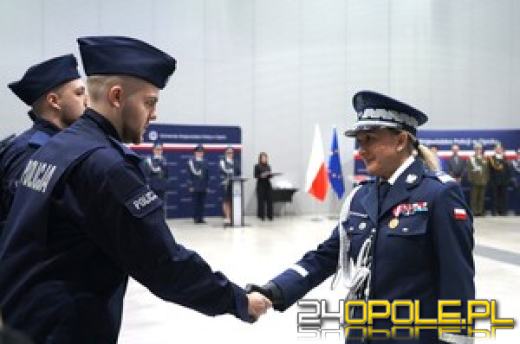 Ślubowanie i odznaczenia - uroczysty dzień w opolskiej Policji