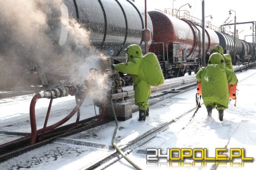 Nagła mobilizacja służb w zakładzie. W tle scenariusz zagrożenia chemicznego