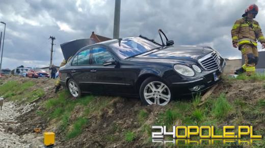 Samochód wypadł z drogi w Wołczynie 