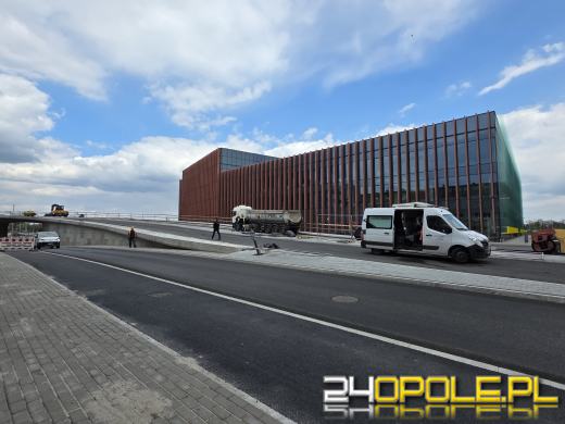 Trwają prace przy CUP. Druga nitka z nową nawierzchnią