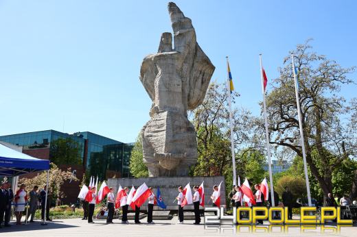 Biało-czerwona jednoczyła podczas obchodów w Opolu