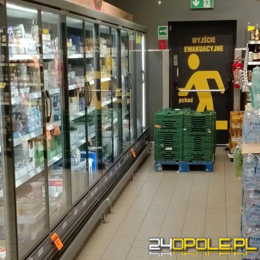 Pił alkohol miedzy półkami i kradł towar - teraz odpowie przed sądem