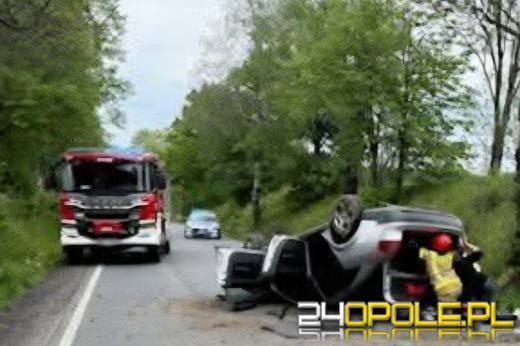 Zderzenie czterech aut pod Głubczycami. Sześć osób trafiło do szpitala