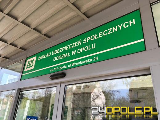 Opolski emeryt dostaje więcej niż na ścianie wschodniej. Do Śląska jednak daleko