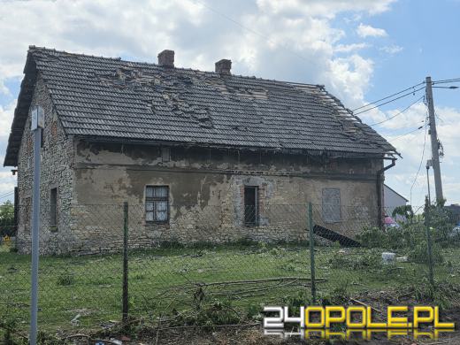 Burza zostawiła po sobie zniszczenia. Uszkodzonych 18 budynków