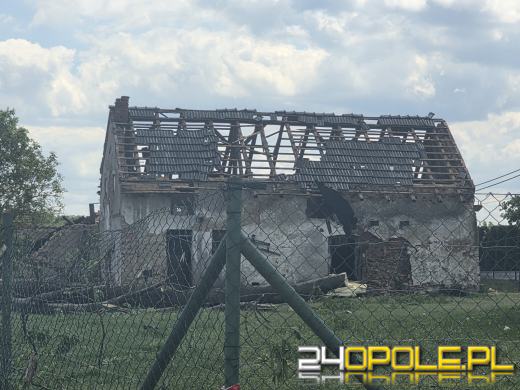 Burza zostawiła po sobie zniszczenia. Uszkodzonych 18 budynków