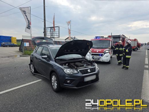 Kolizja dwóch aut na DK94 w rejonie Nakła