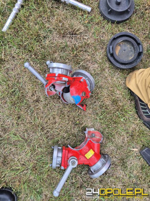 Strażak ranny podczas zawodów w Lubieszowie. Pękł metalowy rozdzielacz  WIDEO