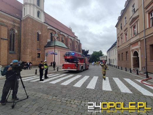 Pożar mieszkania przy opolskim Rynku. Ewakuowano osiem osób