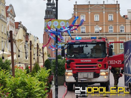 Pożar mieszkania przy opolskim Rynku. Ewakuowano osiem osób