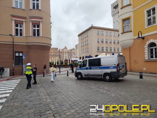 Pożar mieszkania przy opolskim Rynku. Ewakuowano osiem osób