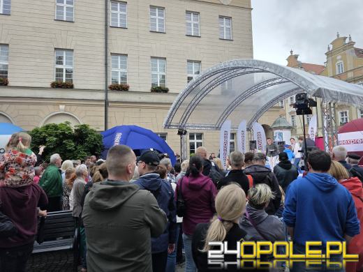 Wydarzenia okołofestiwalowe rozpoczęte. Na Rynku trwa święto 40-lecia Teleexpressu