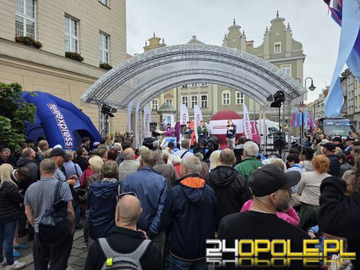 Wydarzenia okołofestiwalowe rozpoczęte. Na Rynku trwa święto 40-lecia Teleexpressu