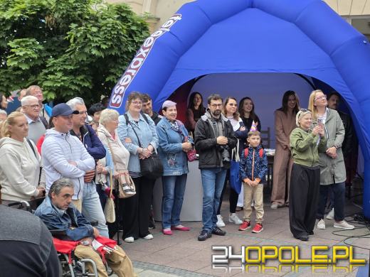 Wydarzenia okołofestiwalowe rozpoczęte. Na Rynku trwa święto 40-lecia Teleexpressu
