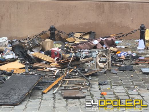 Pożar mieszkania przy opolskim Rynku. Ewakuowano osiem osób