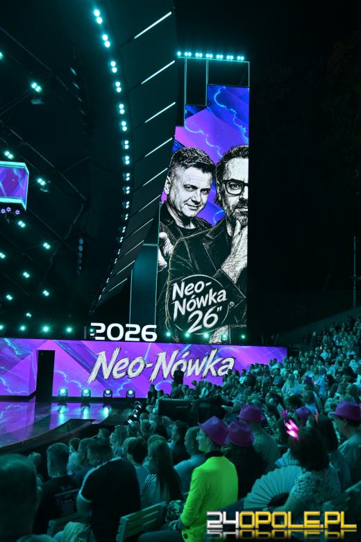 Neo-Nówka zakończyła sobotni wieczór w Opolu. Nie zabrakło polityki i kultowych skeczy