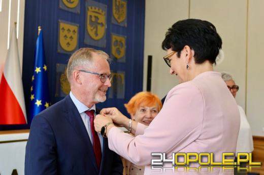 Odznaczenia państwowe i honorowe wręczone w Opolu