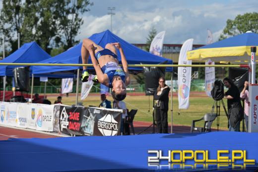 Jubileuszowy Festiwal Skoków w Opolu. Na stadionie rywalizuje mocna obsada
