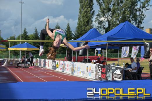 Jubileuszowy Festiwal Skoków w Opolu. Na stadionie rywalizuje mocna obsada