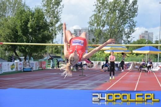 Jubileuszowy Festiwal Skoków w Opolu. Na stadionie rywalizuje mocna obsada