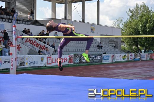 Jubileuszowy Festiwal Skoków w Opolu. Na stadionie rywalizuje mocna obsada
