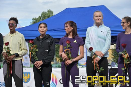 Jubileuszowy Festiwal Skoków w Opolu. Na stadionie rywalizuje mocna obsada