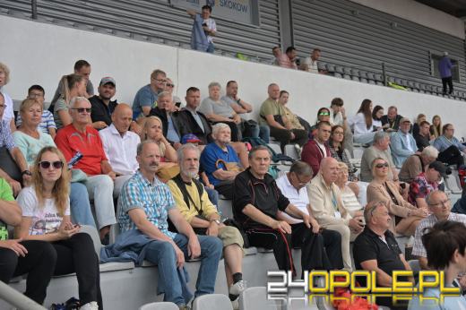 Jubileuszowy Festiwal Skoków w Opolu. Na stadionie rywalizuje mocna obsada