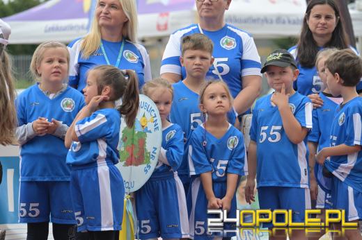 Jubileuszowy Festiwal Skoków w Opolu. Na stadionie rywalizuje mocna obsada