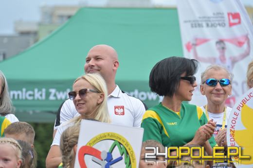Jubileuszowy Festiwal Skoków w Opolu. Na stadionie rywalizuje mocna obsada