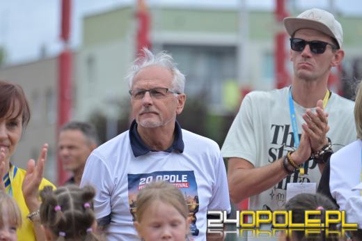 Jubileuszowy Festiwal Skoków w Opolu. Na stadionie rywalizuje mocna obsada