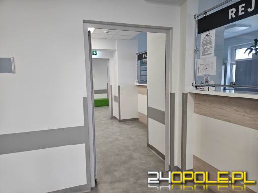 Tymczasowe zmiany przy wejściu głównym do Uniwersyteckiego Szpitala w Opolu 