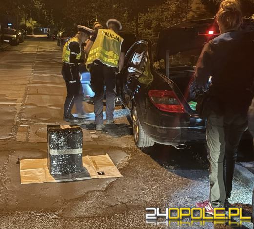 Narkotyki w przesyłkach. Opolscy policjanci i KAS przejęli towar za 3,5 mln zł