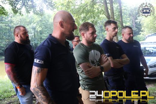 Opolscy policjanci szkolili się z pierwszej pomocy przedmedycznej psów