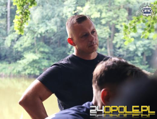 Opolscy policjanci szkolili się z pierwszej pomocy przedmedycznej psów