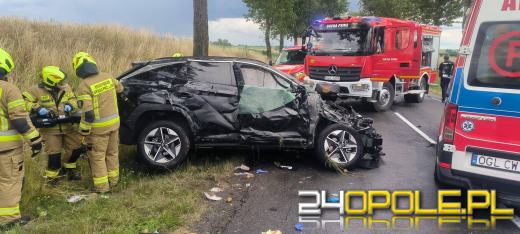 Sześć osób rannych. Policja ustala przyczyny wypadku na DW416