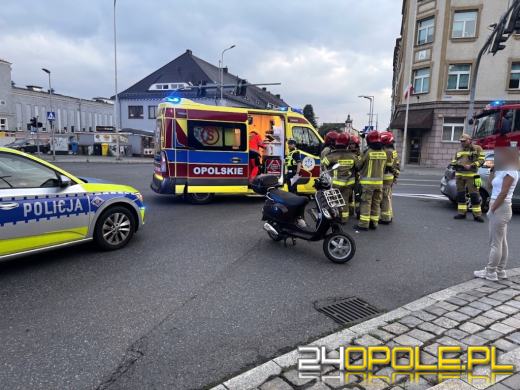 Zderzenie skutera z Toyotą w centrum Opola. Jedna osoba poszkodowana