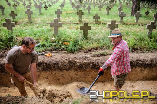 Trwają badania w Łambinowicach. Odnaleziono groby polskich żołnierzy