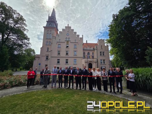 Zabytkowy pałac w Woskowicach Małych po kompleksowej rewitalizacji