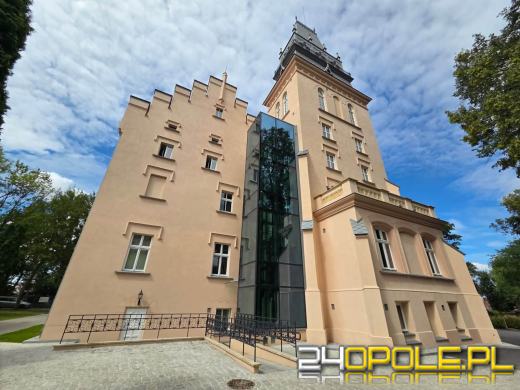 Zabytkowy pałac w Woskowicach Małych po kompleksowej rewitalizacji