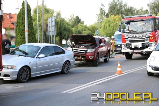 Zderzenie trzech pojazdów w Opolu-Chmielowicach