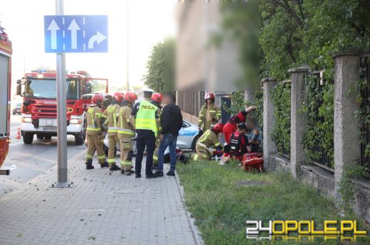 Upadek motocykla. Pasażerka została zabrana do szpitala