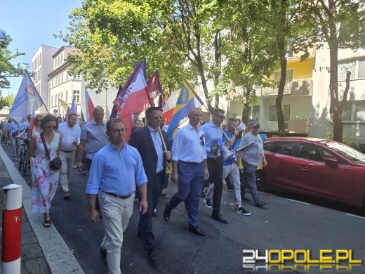 Marsz przeciwko przemocy przeszedł przez Opole