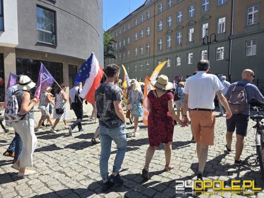 Marsz przeciwko przemocy przeszedł przez Opole