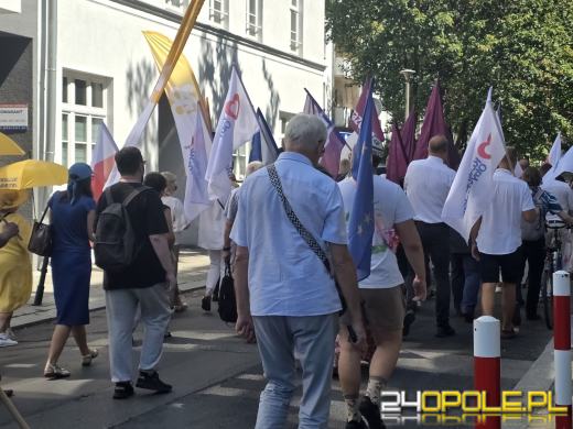 Marsz przeciwko przemocy przeszedł przez Opole
