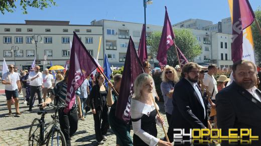 Marsz przeciwko przemocy przeszedł przez Opole