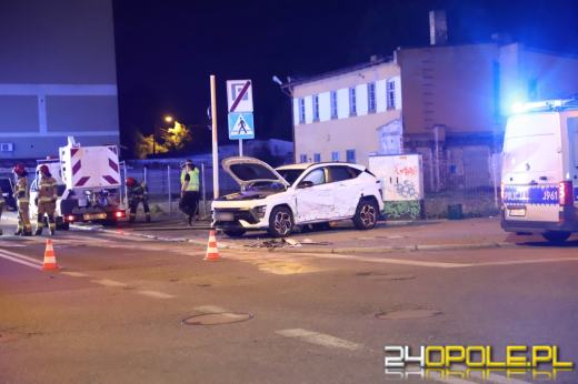 Zderzenie na skrzyżowaniu 1 Maja i Katowickiej. Policja wskazała sprawczynię