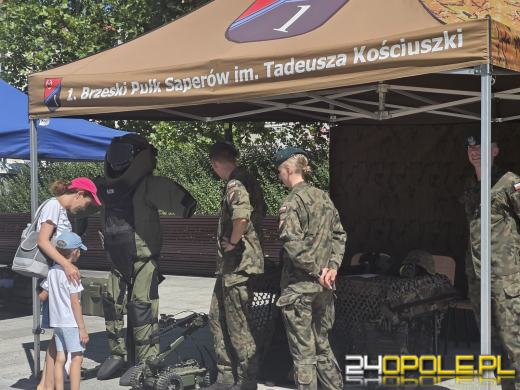 Święto Wojska Polskiego w Opolu. Uroczysty apel i wojskowy piknik