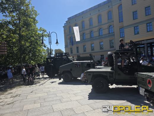 Święto Wojska Polskiego w Opolu. Uroczysty apel i wojskowy piknik