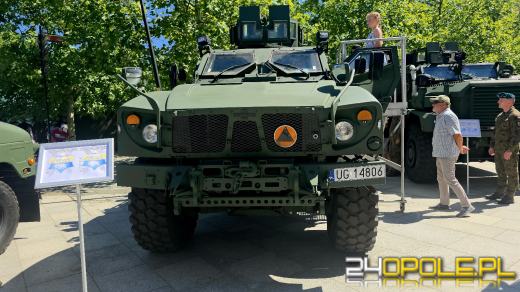 Święto Wojska Polskiego w Opolu. Uroczysty apel i wojskowy piknik